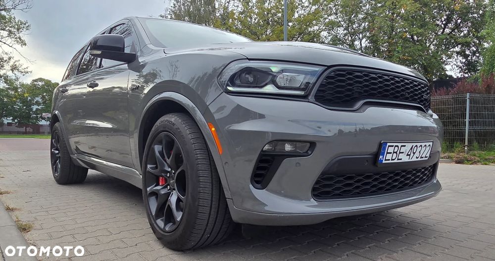 Dodge Durango 6.4 SRT - 17