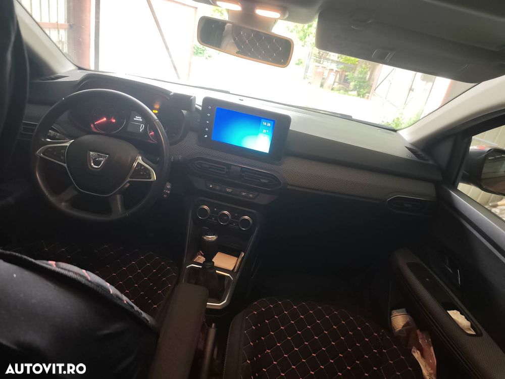 Dacia Sandero Stepway TCe 90 MT6 Comfort - 9