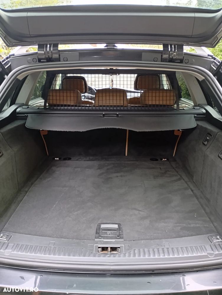BMW Seria 5 520d Touring Aut. - 10