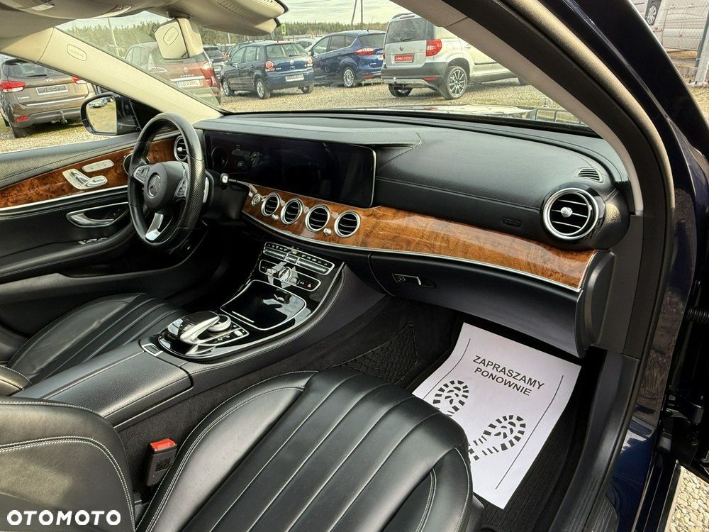 Mercedes-Benz Klasa E - 34