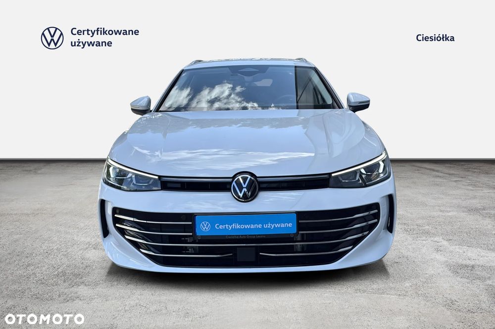 Volkswagen Passat - 35