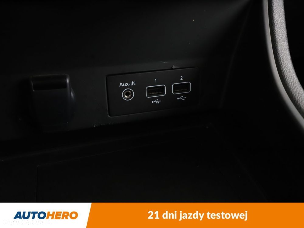 Renault Captur - 25