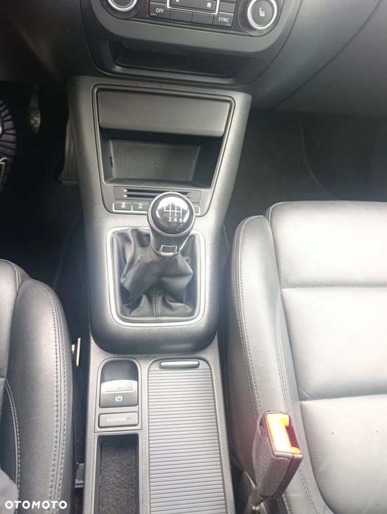 Volkswagen Tiguan 2.0 TDI Perfectline - 19
