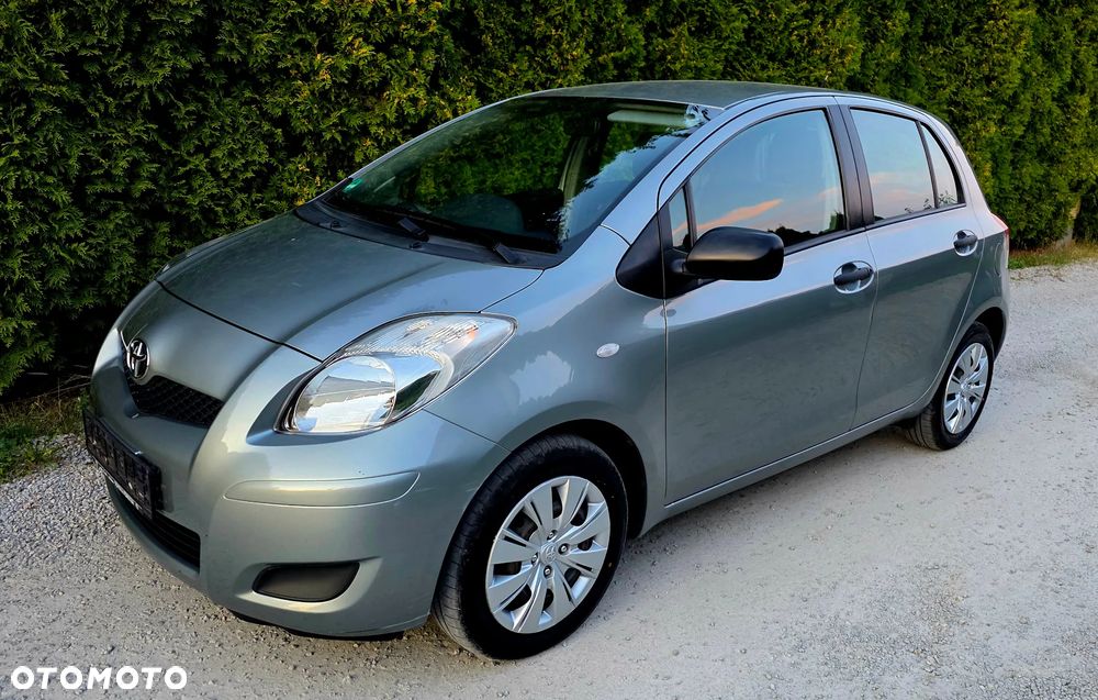 Toyota Yaris 1.33 2010 - 2