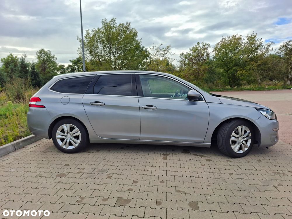 Peugeot 308 - 9
