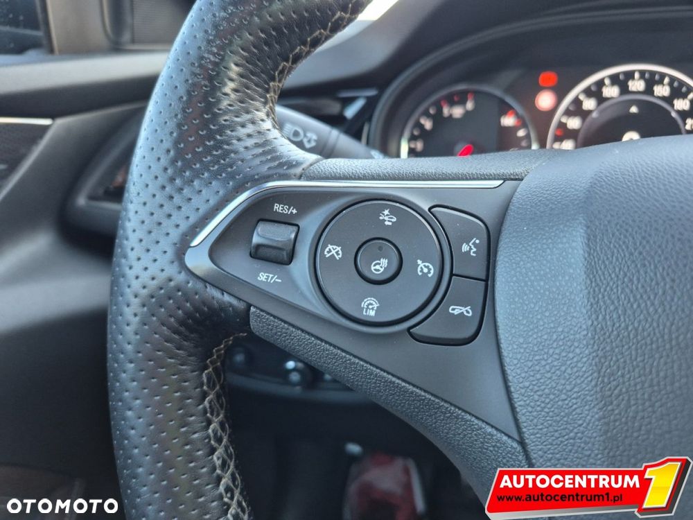 Opel Insignia - 33