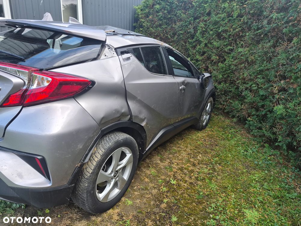 Toyota C-Hr 2019 photo 5