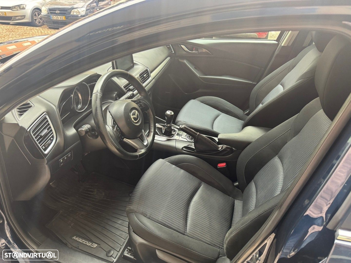 Mazda 3 1.5 Sky-D Excellence Navi - 8