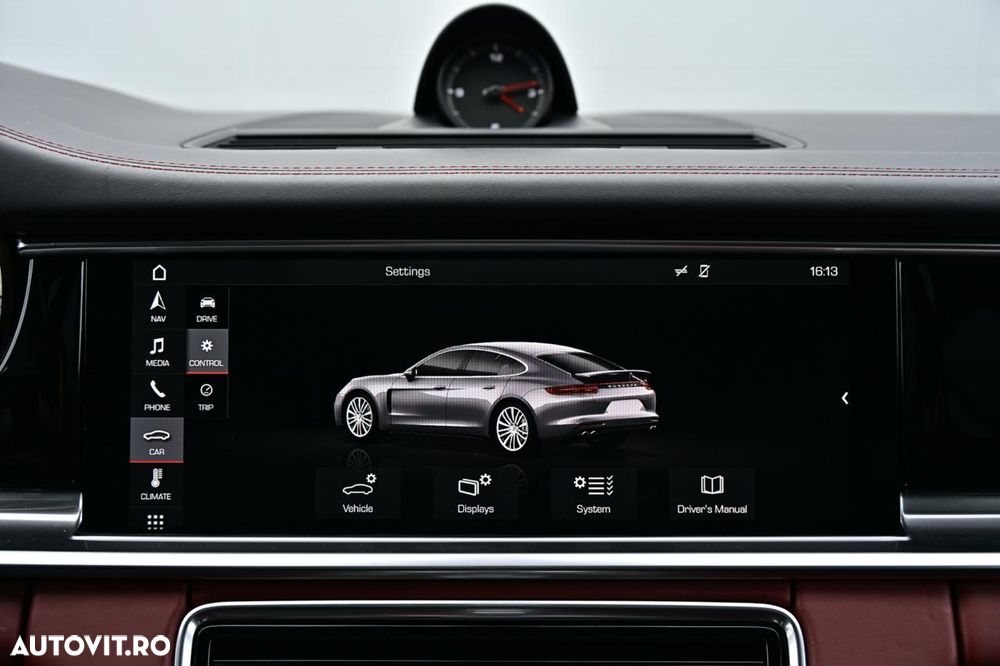 Porsche Panamera - 28