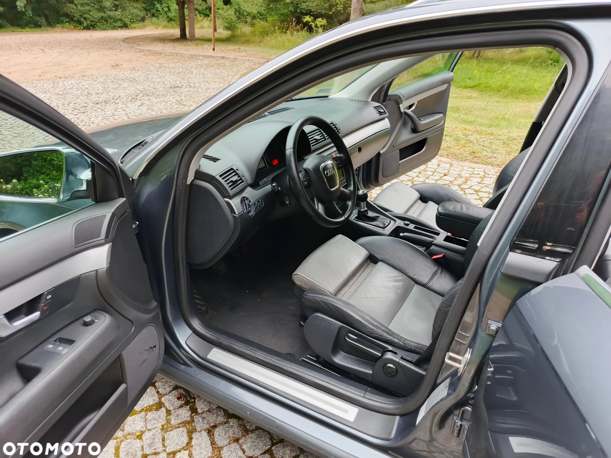 Audi A4 Avant 2.0 TDI - 11