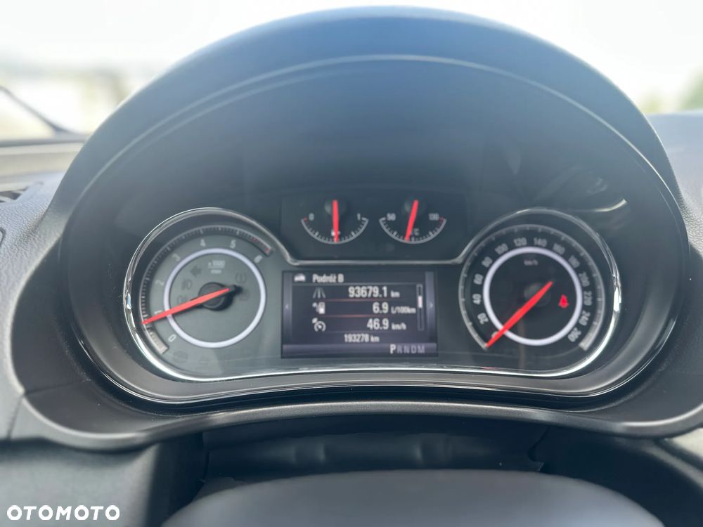 Opel Insignia 1.6 CDTI Cosmo - 13