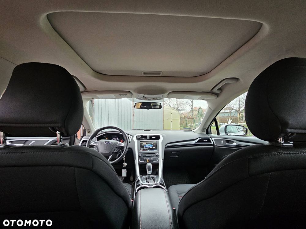 Ford Fusion - 7