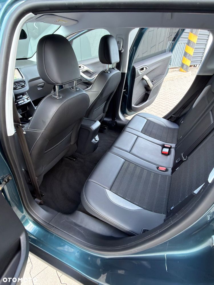 Peugeot 2008 PureTech 110 Stop&Start Business-Line - 16