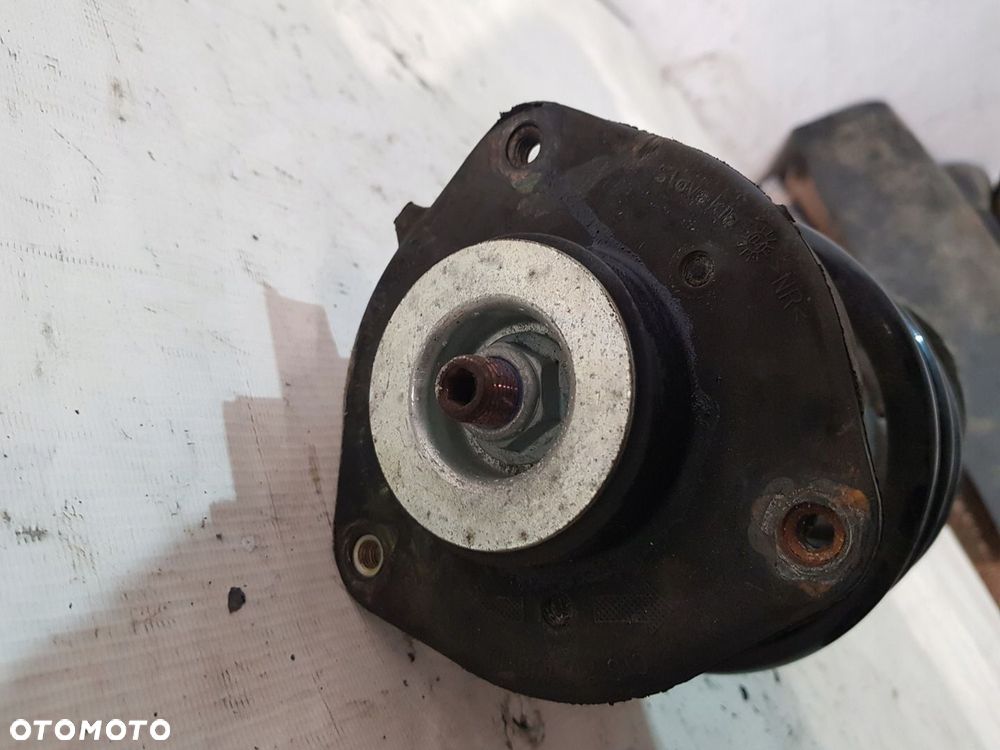 AMORTYZATOR SPRĘŻYNA PRAWY VW AUDI SKODA EU HB - 3
