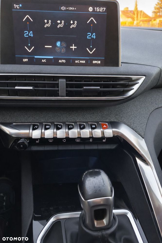 Peugeot 3008 1.6 BlueHDi Allure S&S - 10