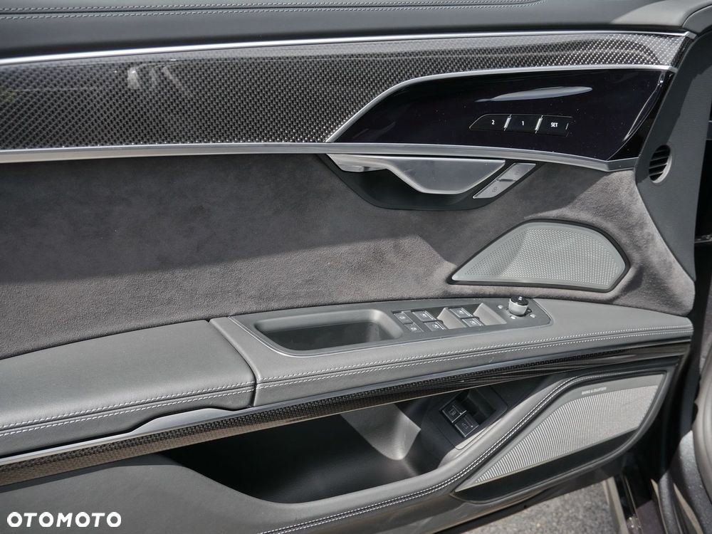 Audi A8 L 60 TFSI e Quattro Tiptronic - 13
