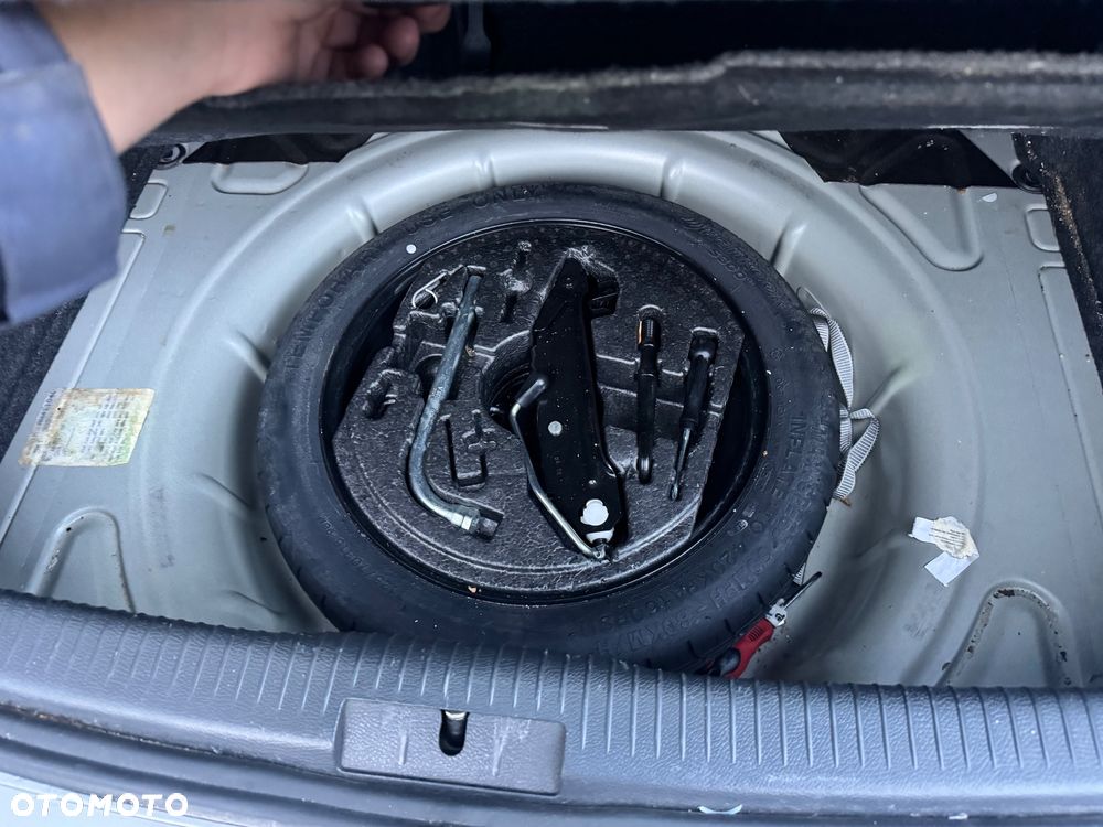 Volkswagen Golf VI 1.4 TSI Highline - 17