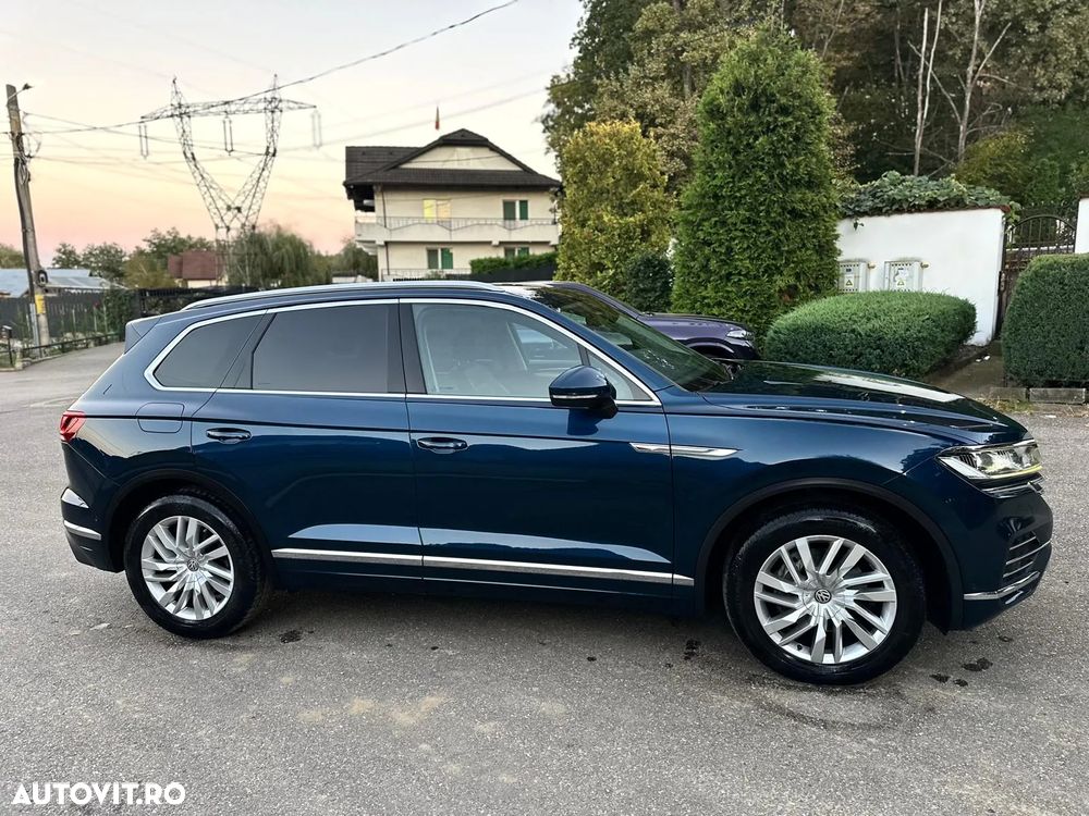 Volkswagen Touareg 3.0 V6 TDI SCR 4Motion Automatik - 10
