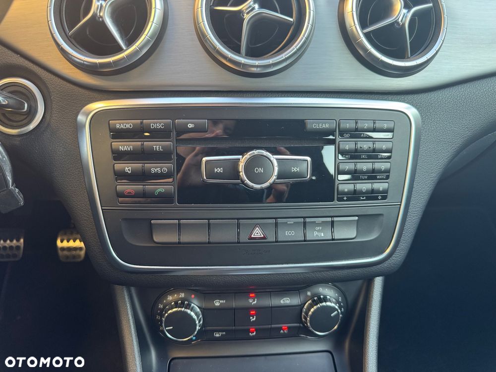 Mercedes-Benz CLA 180 - 28