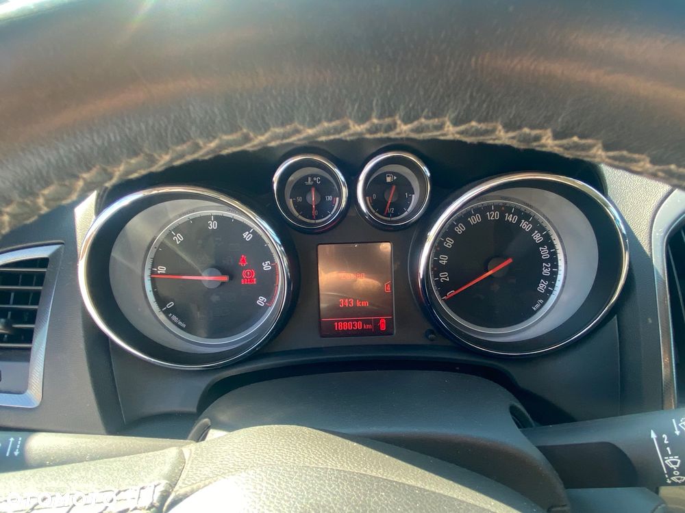 Opel Astra - 8