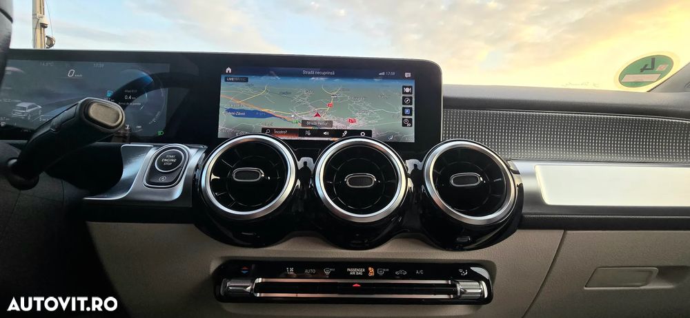 Mercedes-Benz GLB 220 d 4MATIC 8G-DCT Special Edition - 28