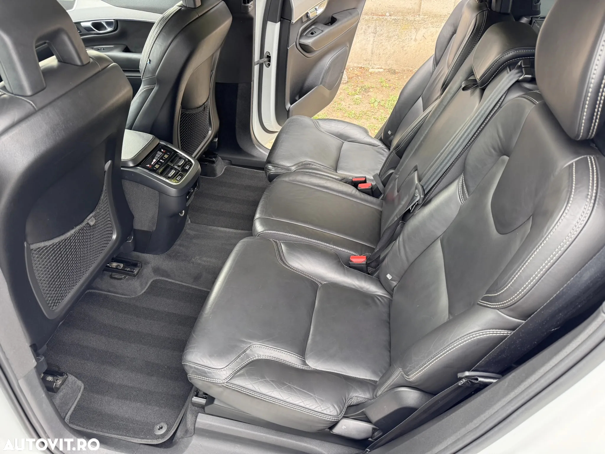 Volvo XC 90 D5 AWD Geartronic Inscription - 16