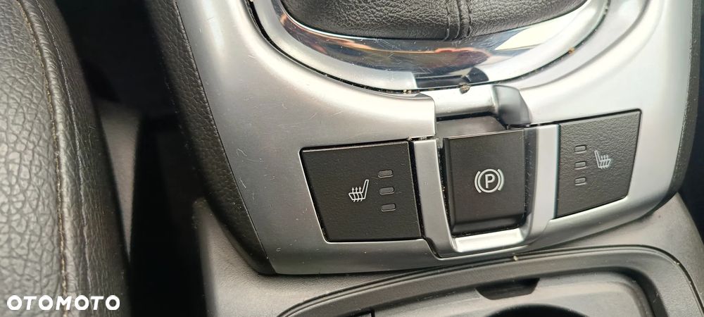 Opel Antara 2.2 CDTI 4x4 ecoFLEX Start/Stop Design Edition - 11