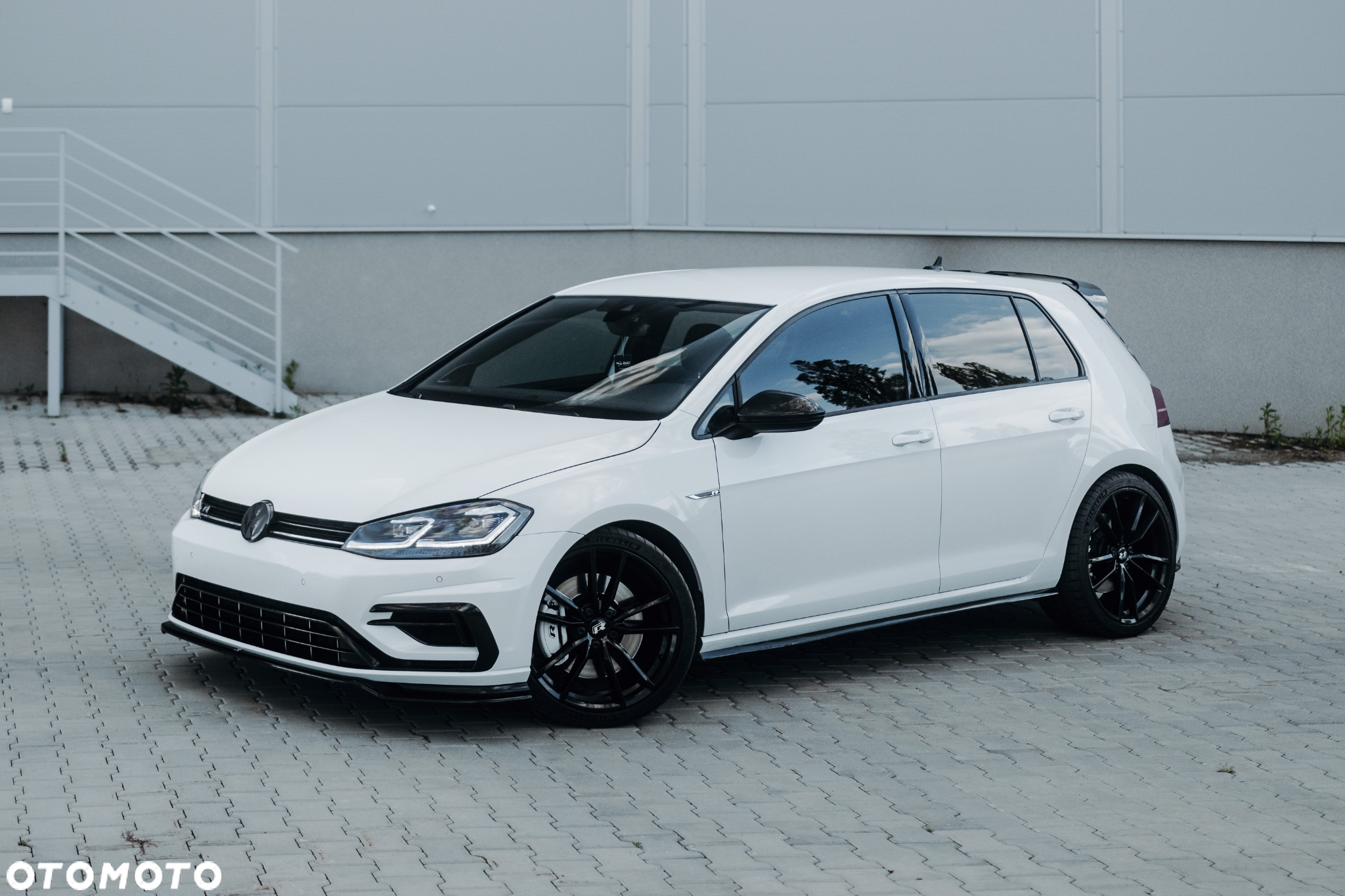 Volkswagen Golf R 4Motion (BlueMotion Technology) DSG - 6