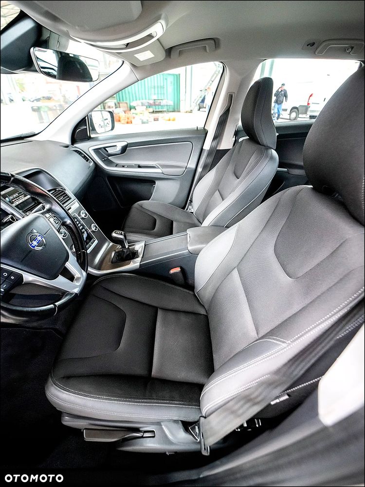 Volvo XC 60 - 31