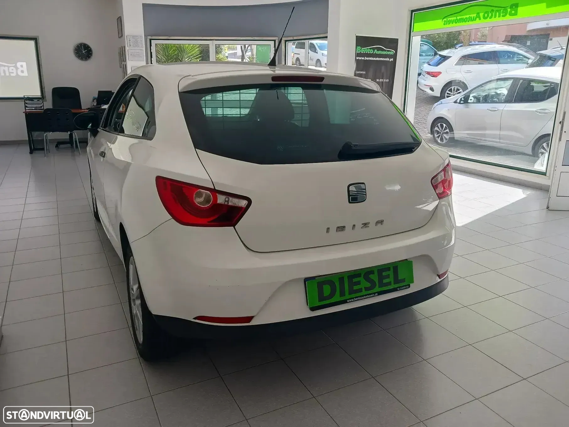 Seat 1.4 TDi Business JLL - 25