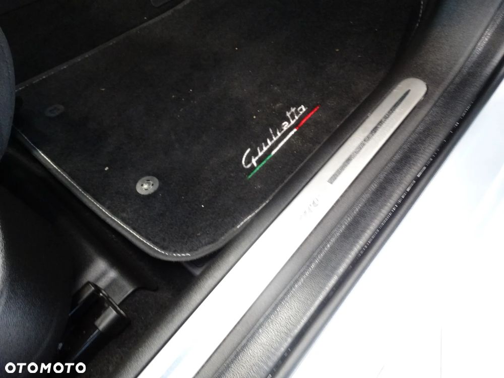 Alfa Romeo Giulietta 1.6 JTDM 16V TCT Super - 36