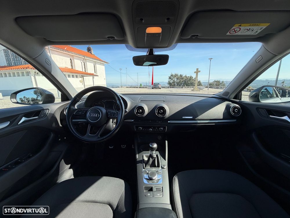 Audi A3 Sportback - 8