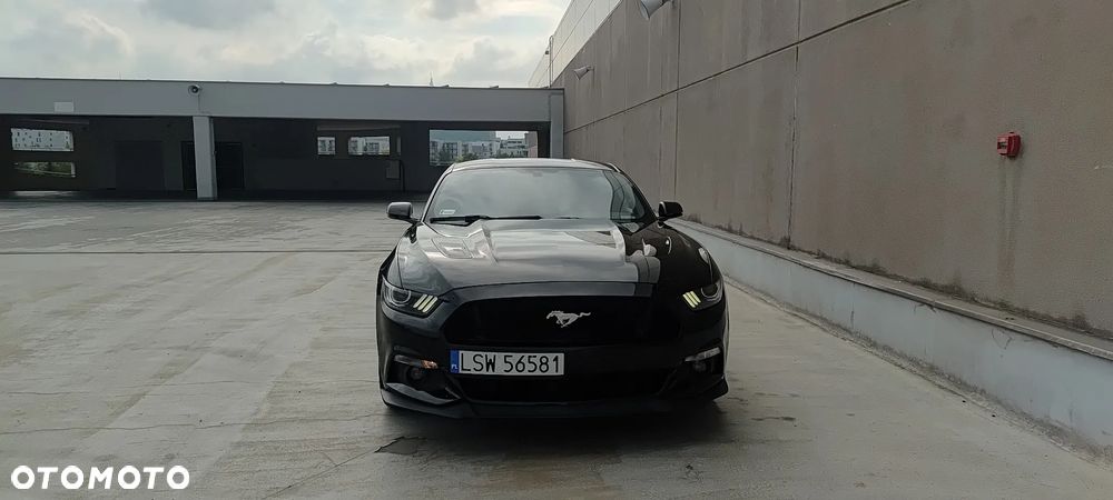 Ford Mustang - 7
