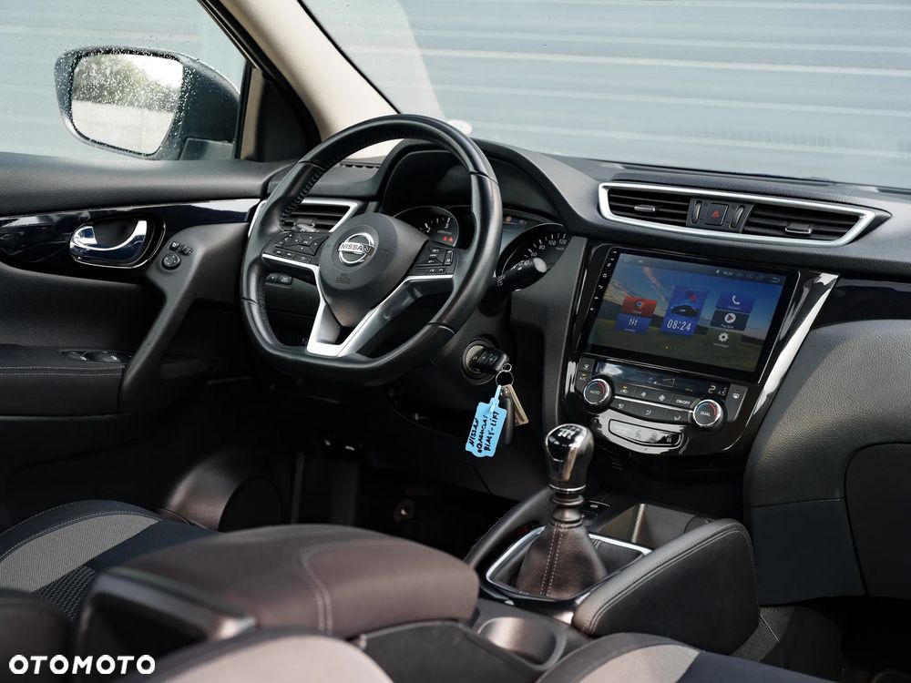 Nissan Qashqai 1.6 DCi N-Tec - 19