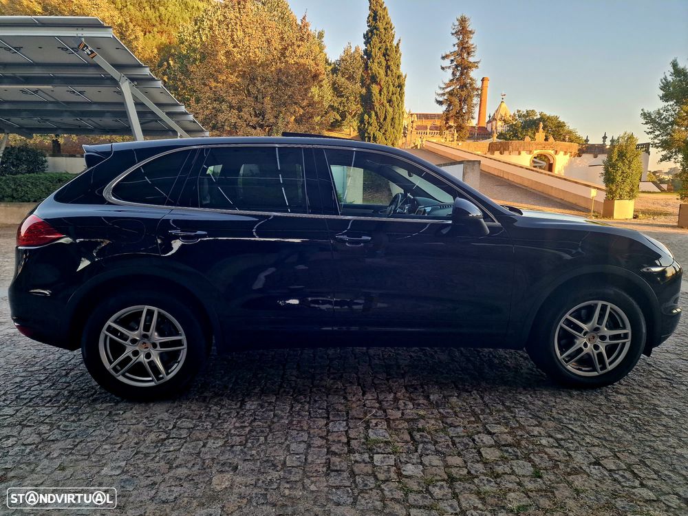 Porsche Cayenne 3.0 V6 - 12