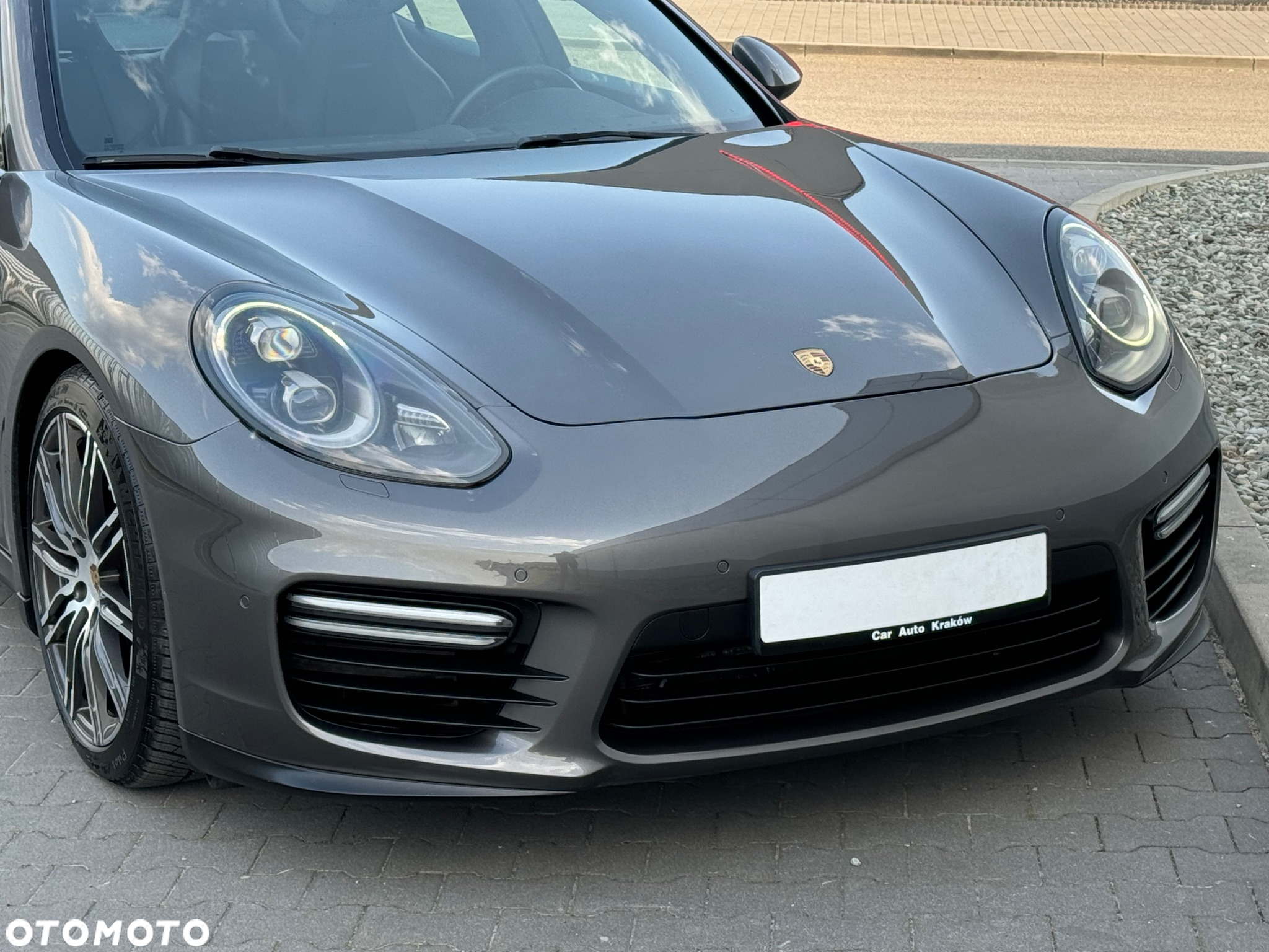 Porsche Panamera GTS - 20