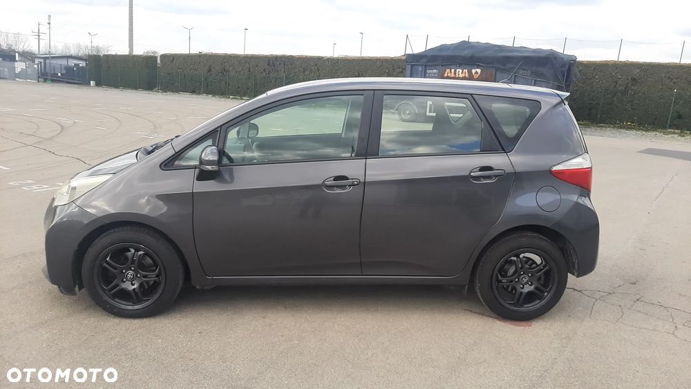 Toyota Verso S 1.4 D-4D Active - 3
