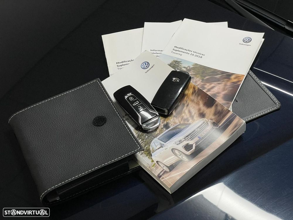 VW Touareg 3.0 TDI V6 Elegance Plus - 2