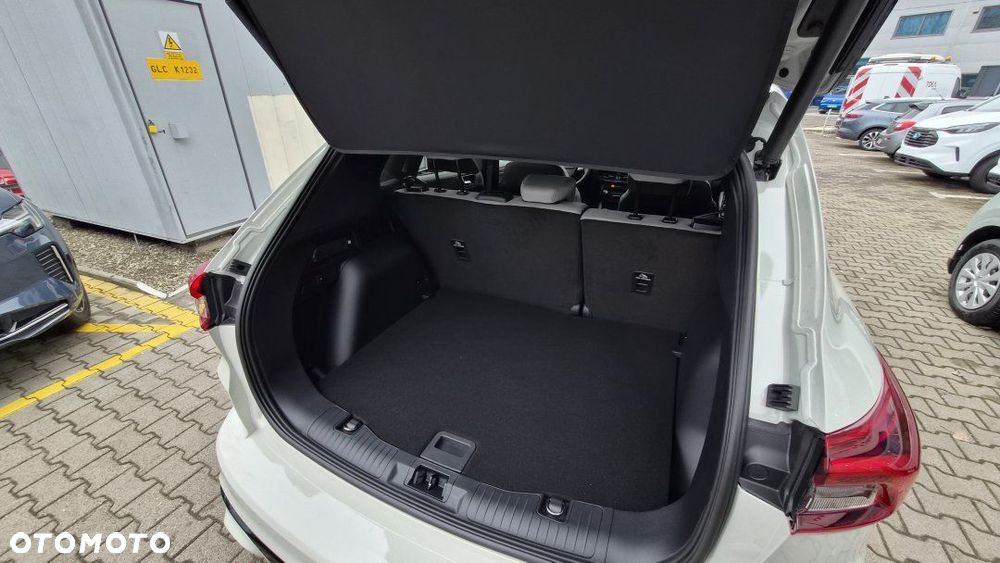 Ford Kuga - 27