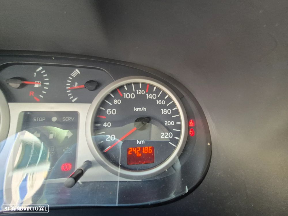 Renault Clio - 12