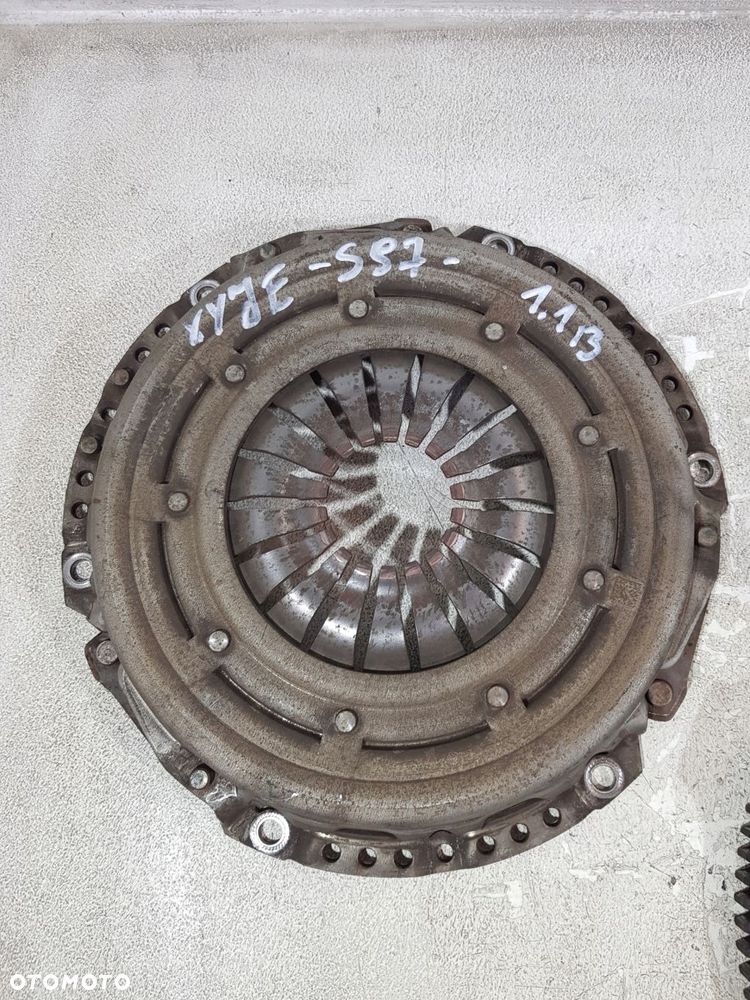 sprzęgło koło sztywne ca6g-6375-cc ford fiesta mk7 1.1b xyje - 5