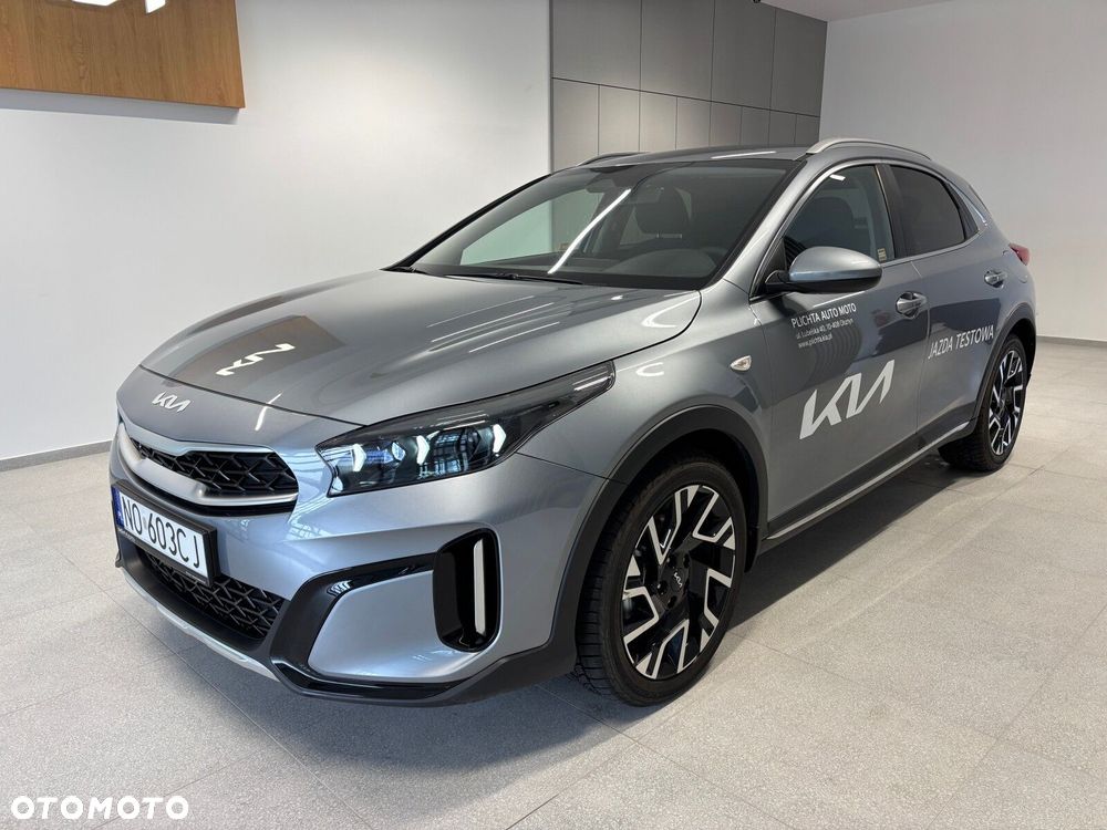 Kia XCeed - 4