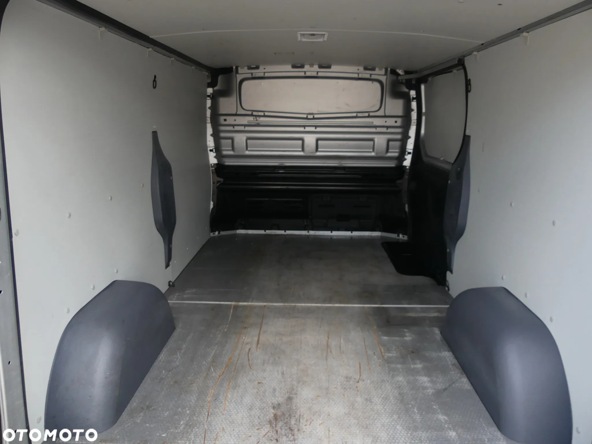 Renault TRAFIC FORMUŁA EDITION - 31