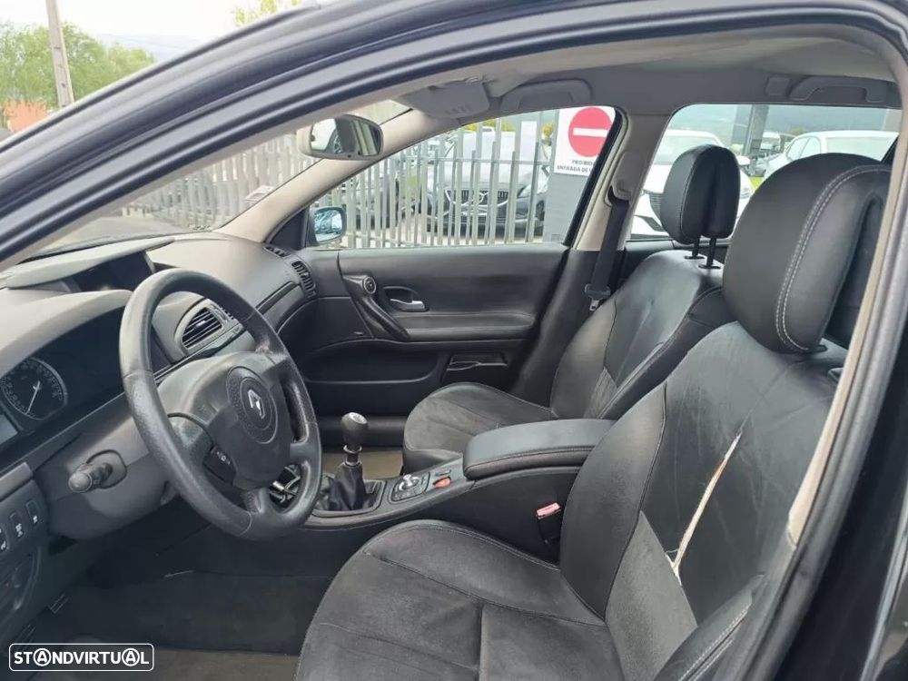 Renault Laguna 1.9 dCi Confort - 19