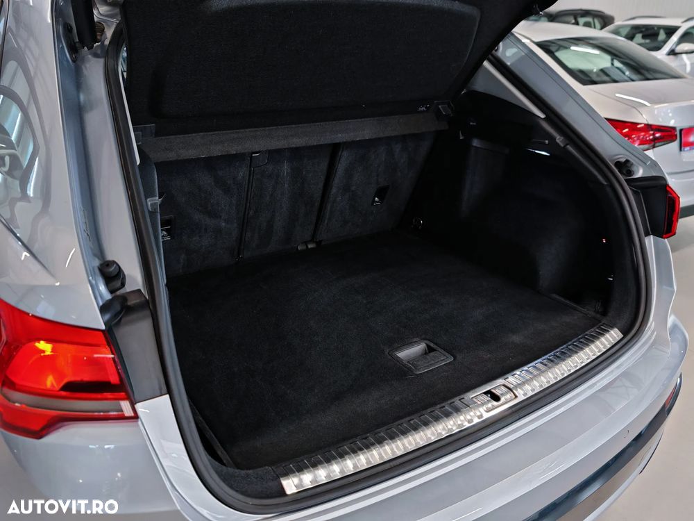 Audi Q3 1.5 35 TFSI S tronic Advanced - 32
