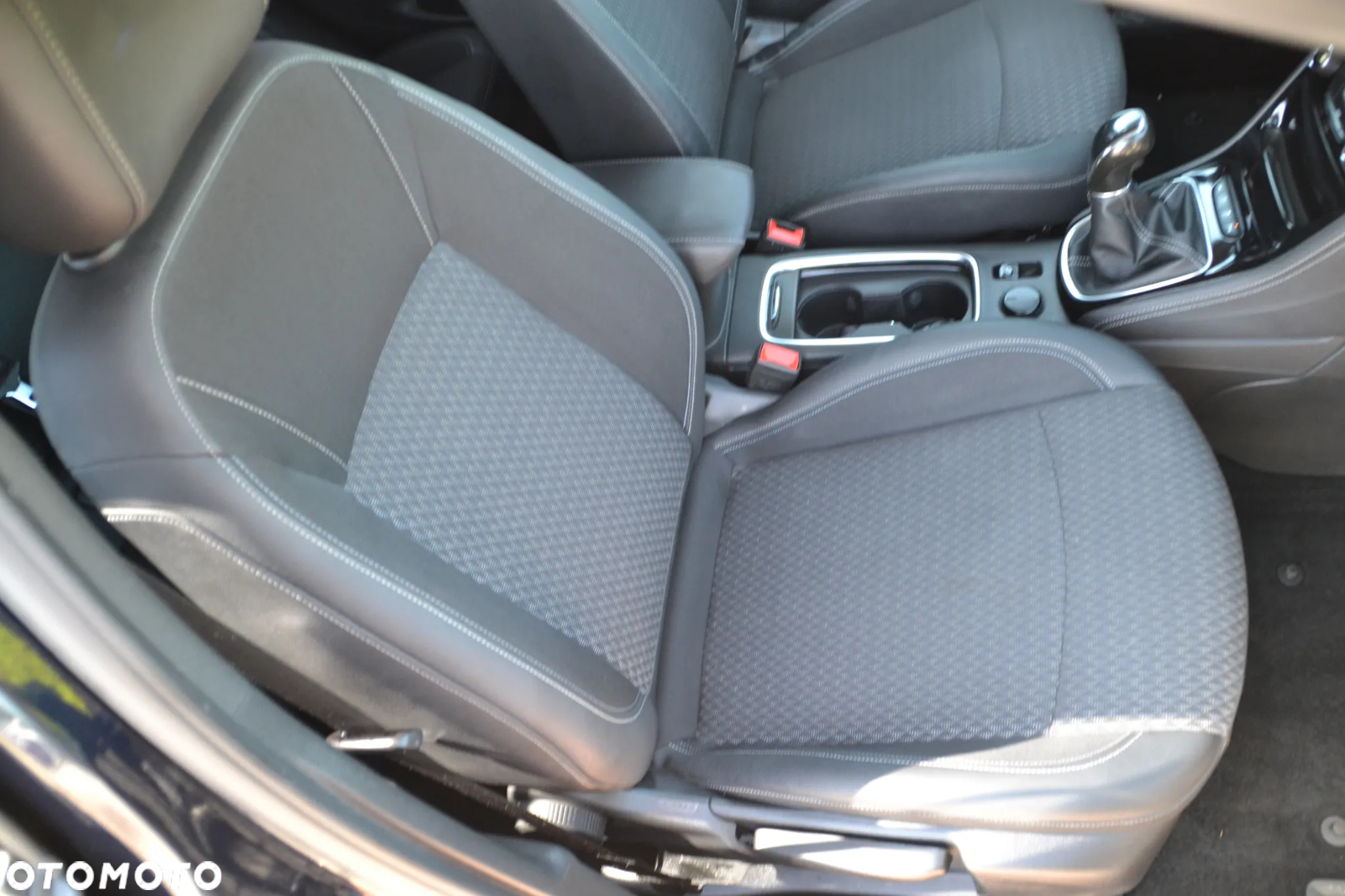 Opel Astra 1.4 Turbo Sports Tourer 120 Jahre - 25
