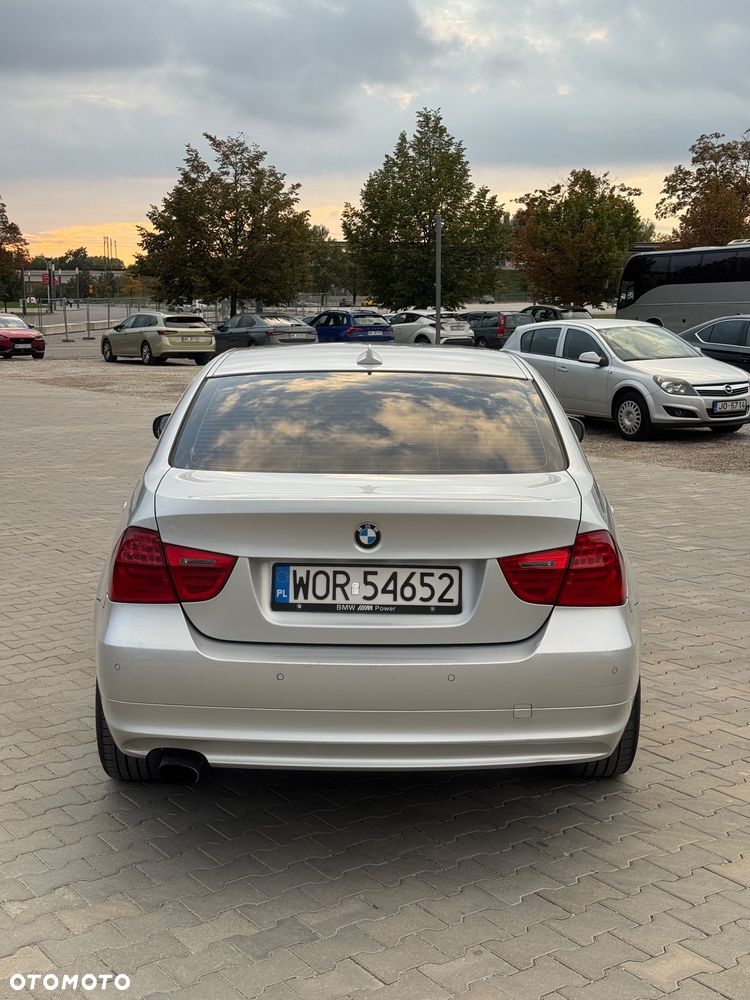 BMW Seria 3 318d Luxury Line - 5