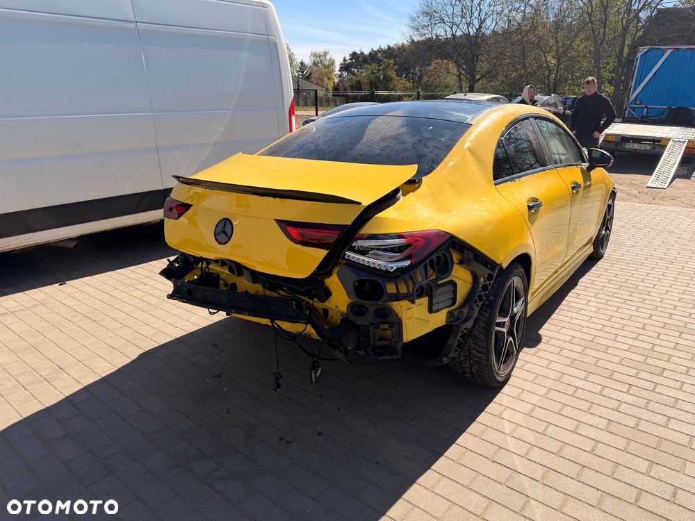 Mercedes-Benz CLA 180 d 7G-DCT AMG Line - 9