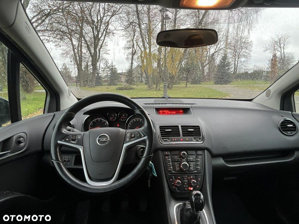 Opel Meriva - 14