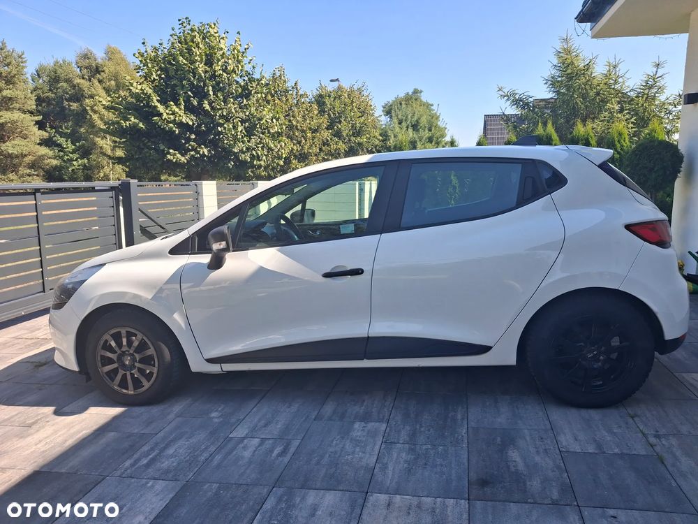 Renault Clio 1.5 dCi Energy Business EU6 - 11